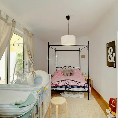 Apartament M60-terrace Central